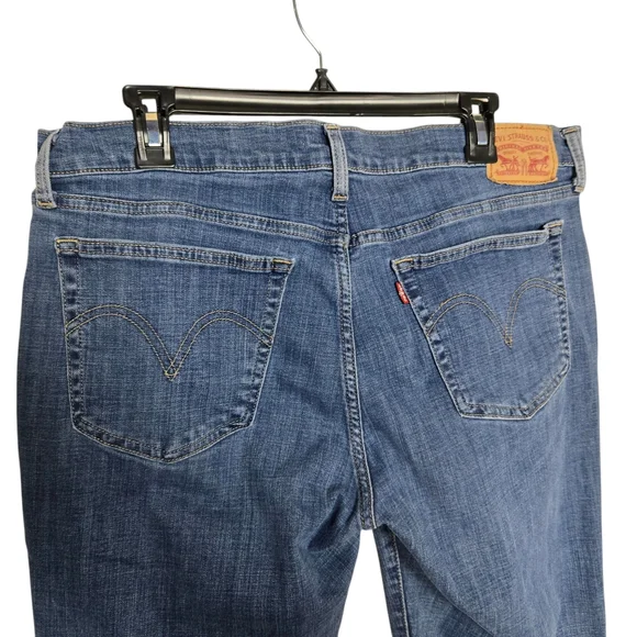 Levi's Women's Boyfriend Jeans - Blue - Picture 4 of 7